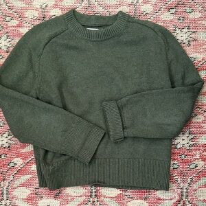 Abercrombie & Fitch Green Crew Neck Sweater